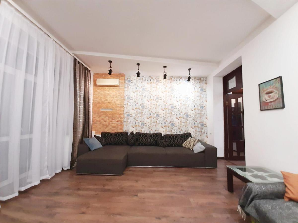 Apartments City Center Harkov Kültér fotó