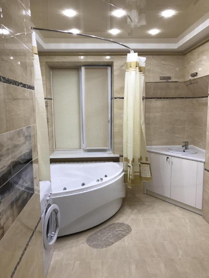 Apartments City Center Harkov Kültér fotó